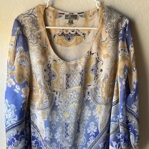 Size 2X JM collection Tunic top with rhinestones